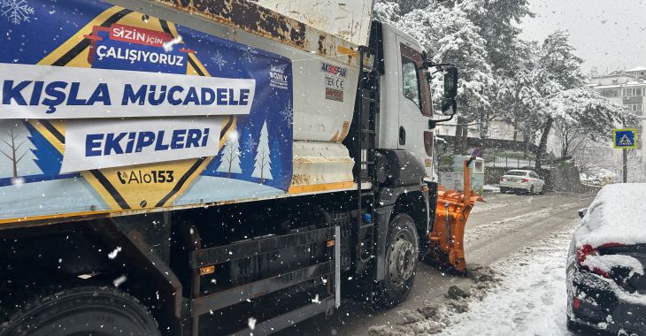 Büyükşehir karla mücadelede sahada