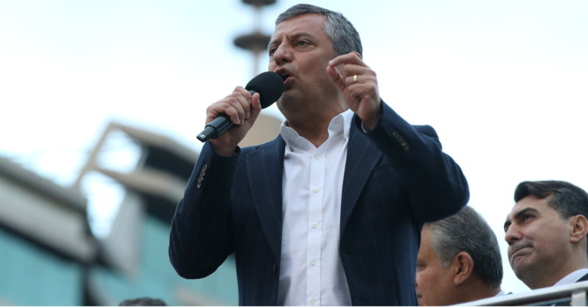 CHP lideri Özel İzmit’te konuşuyor