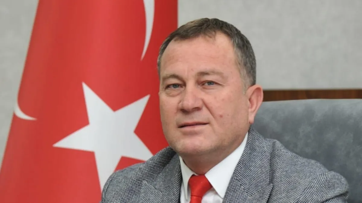 CHP’li Nizip Belediye Başkanı’ndan “sülale boyu” atama: 7 akrabasını müdür yaptı