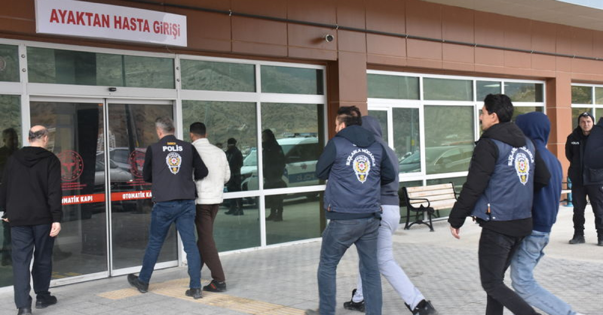 Dolandırıcılık ve yasa dışı bahis operasyonu: 5 tutuklama