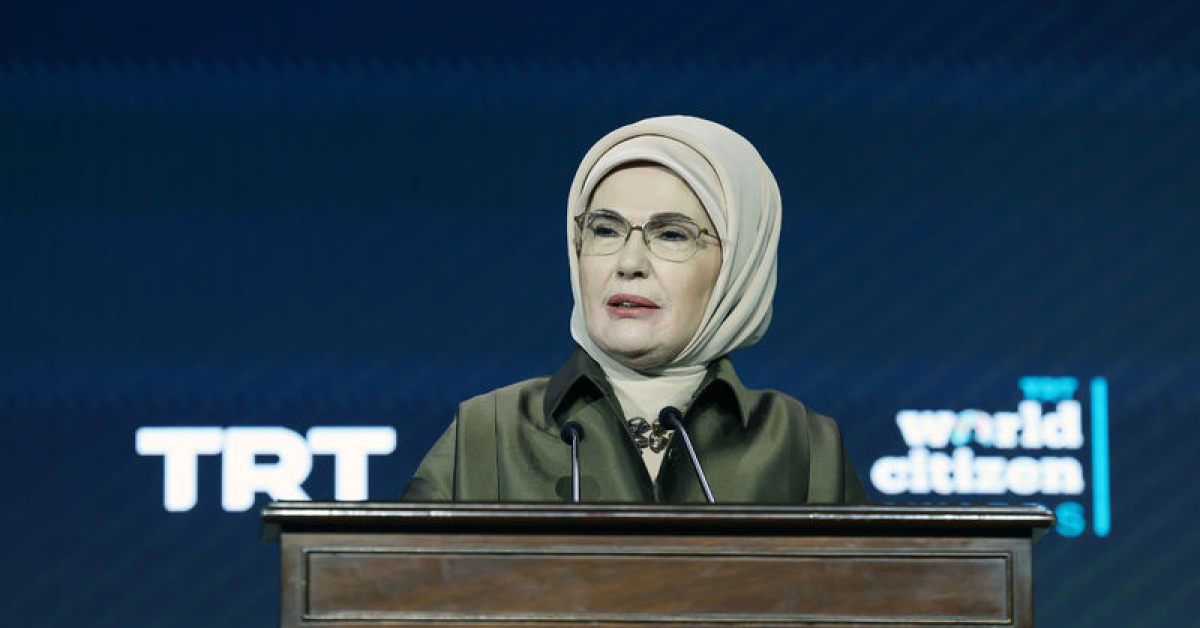 Emine Erdoğan: Merhamet yorgunluğuna yenik düşmeyelim