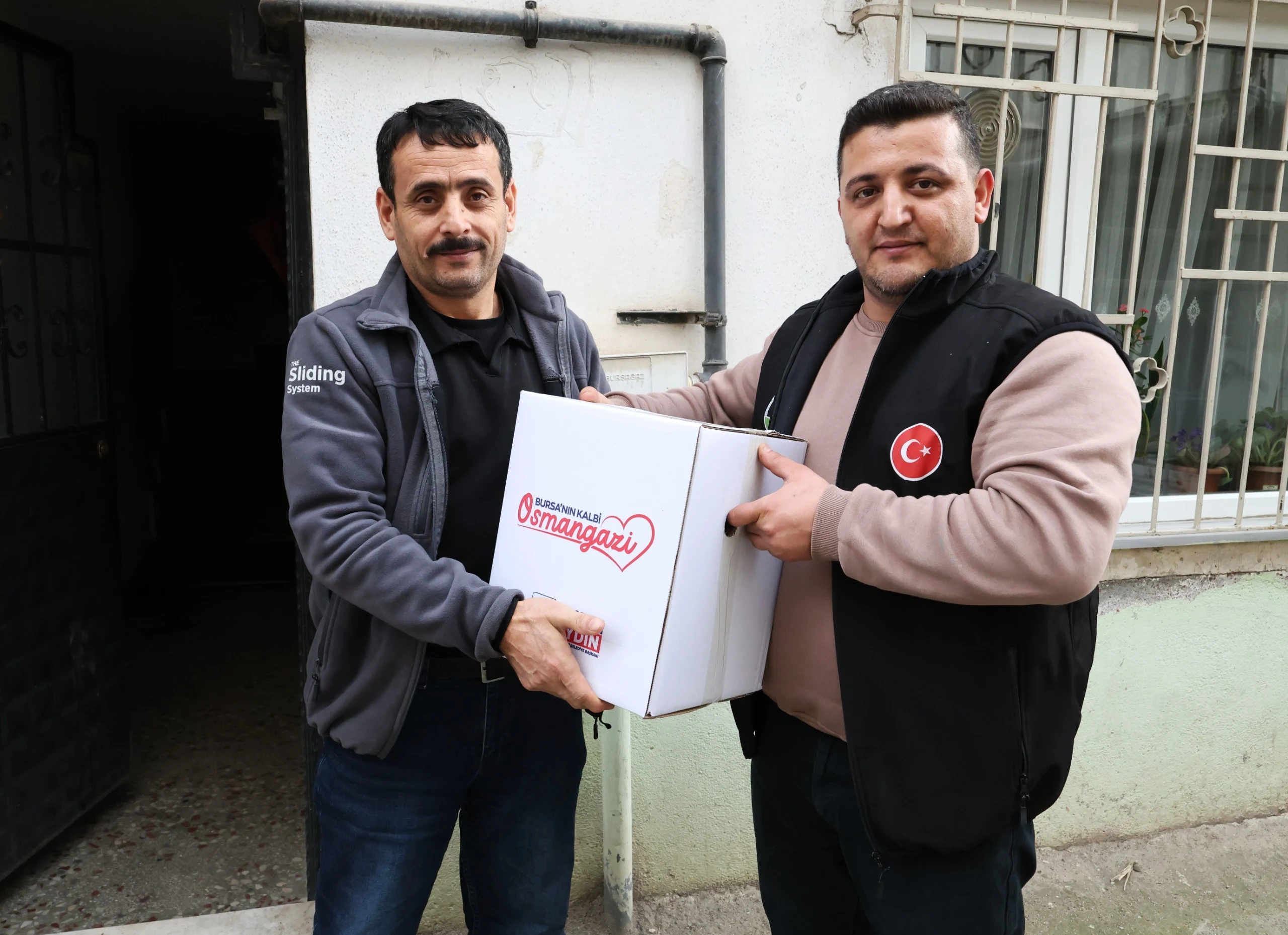 Osmangazi’de Ramazan Kolisi Dağıtımı Devam Ediyor