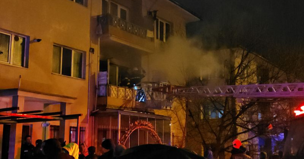 Erzincan’da yangın paniği: 3’ü çocuk 8 kişi etkilendi