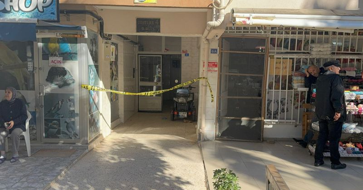 İhbar üzerine eve gittiler, 2 cansız bedenle karşılaştılar!