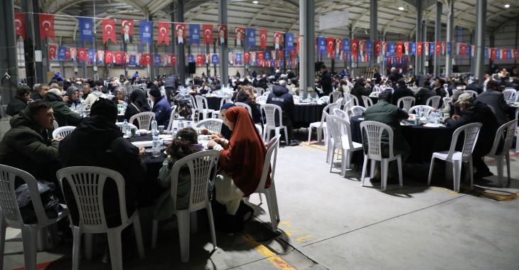 İnegöl’de Büyükşehir’le Ramazan bereketi