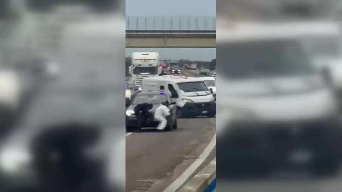 İtalya’da film sahnelerini aratmayan soygun