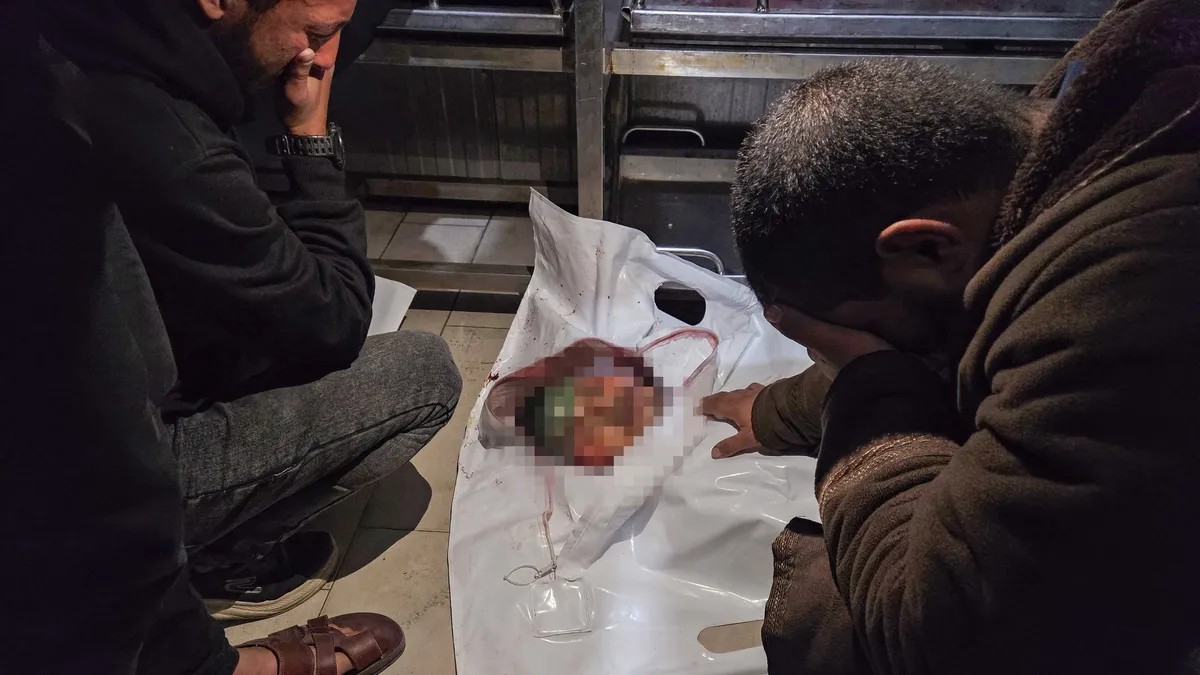 Katil İsrail’in Gazze soykırımı durmuyor: Can kaybı 72 bini aştı