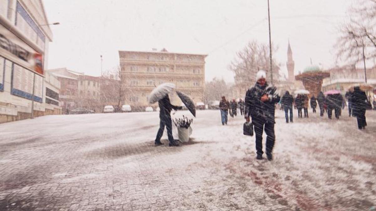 MALATYA, KAYSERİ, NEVŞEHİR’DE OKULLAR TATİL Mİ? 26 Şubat Son Dakika Kar Tatili Gelişmeleri! Malatya, Kayseri, Nevşehir Valiliği’nden Tatil Açıklaması Geldi mi?