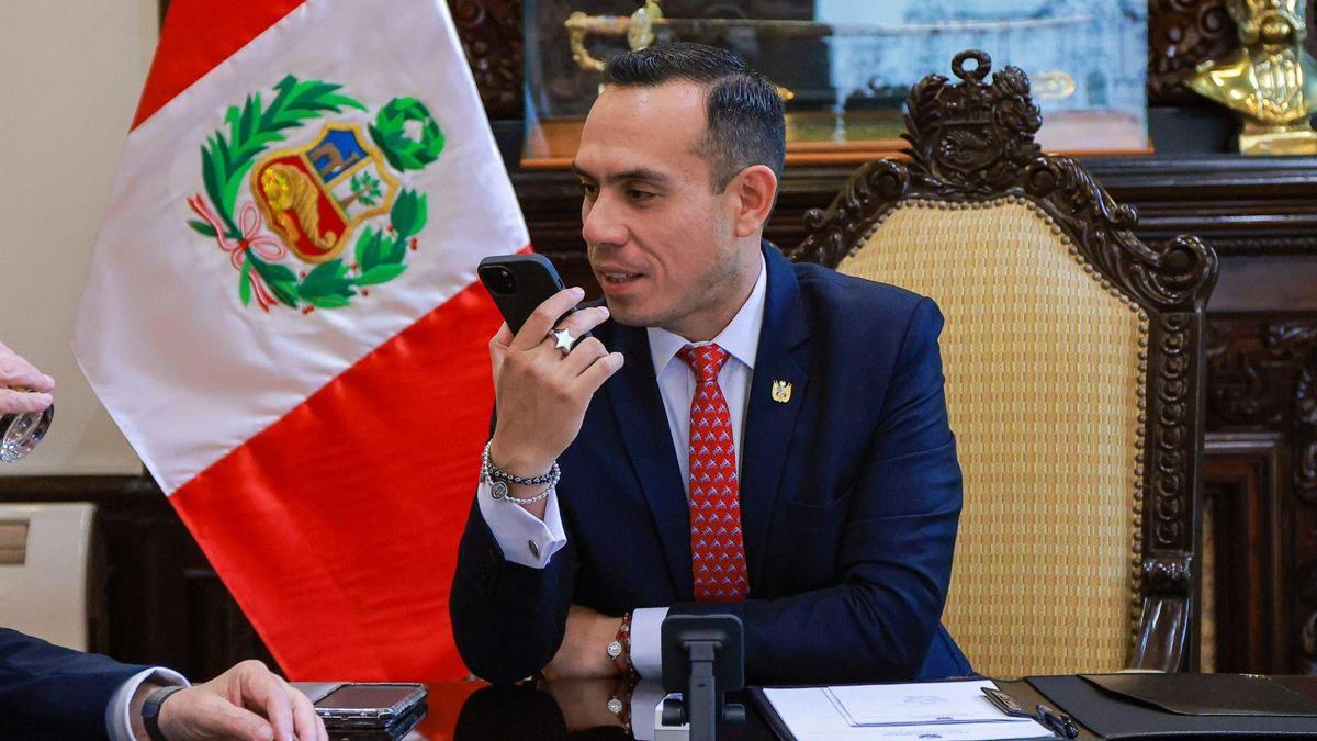 Peru’da geçici Devlet Başkanı Jeri görevden alındı