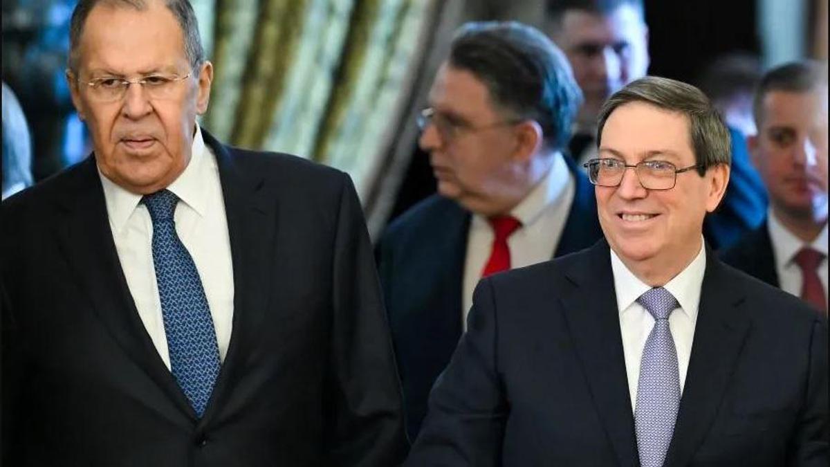 STRATEJİK İTTİFAK: Rusya ve Küba’dan ABD’ye ortak rest