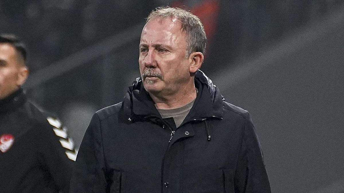 Sergen Yalçın: Yeni transferlerin ri fena değildi