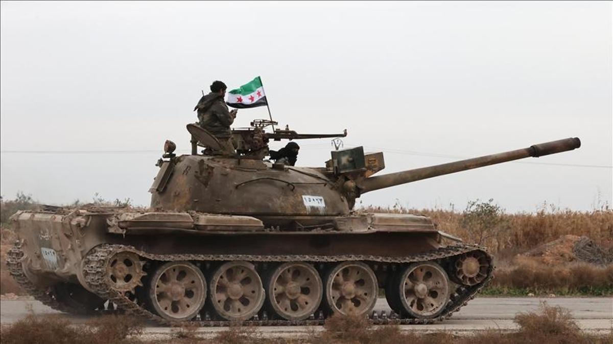 Suriye hükümeti, ABD’nin çekildiği Tenef Üssü’nde