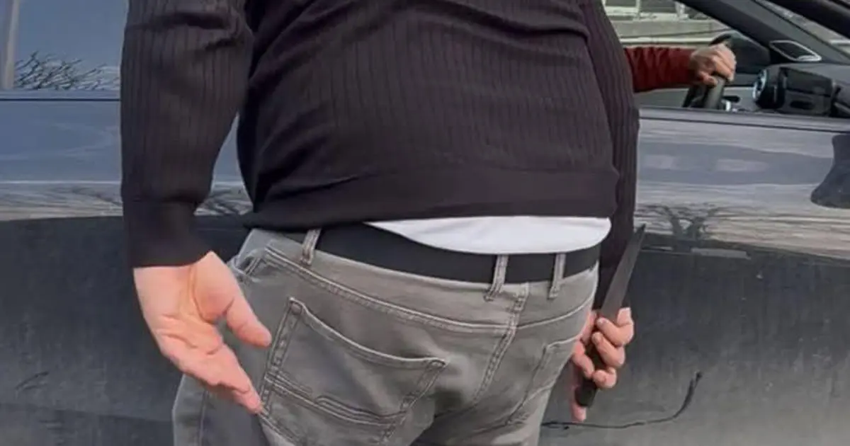 Trafikte dehşet. Minibüs şoförü bıçak çekti, tutuklandı