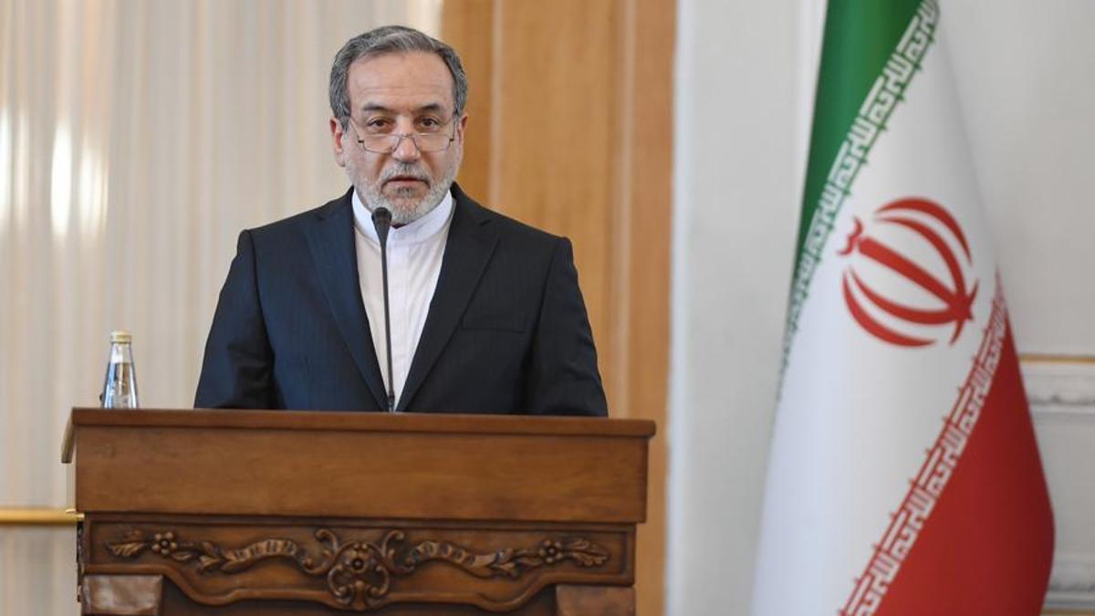 Trump’ın merak ettiği soruya Arakçi’den bayraklı yanıt