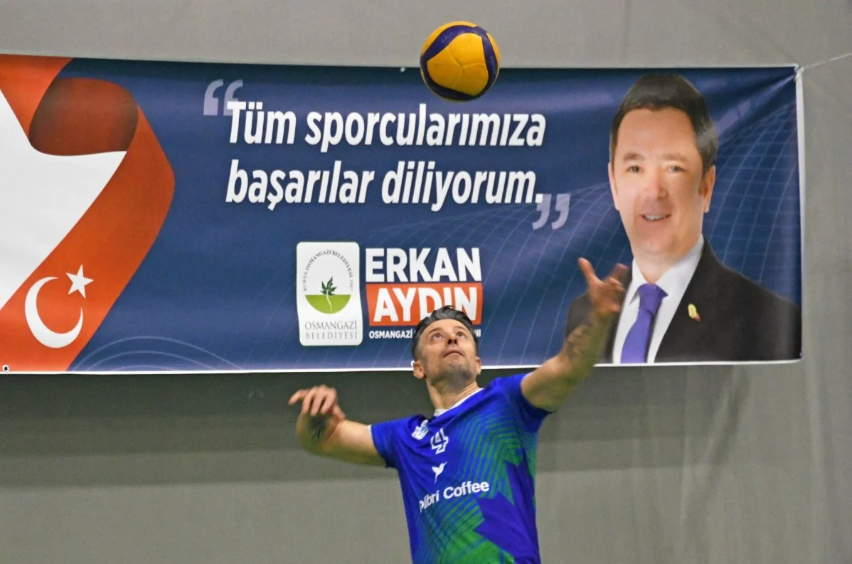 Veteranlar Osmangazi’de Zirve İçin Sahaya Çıktı