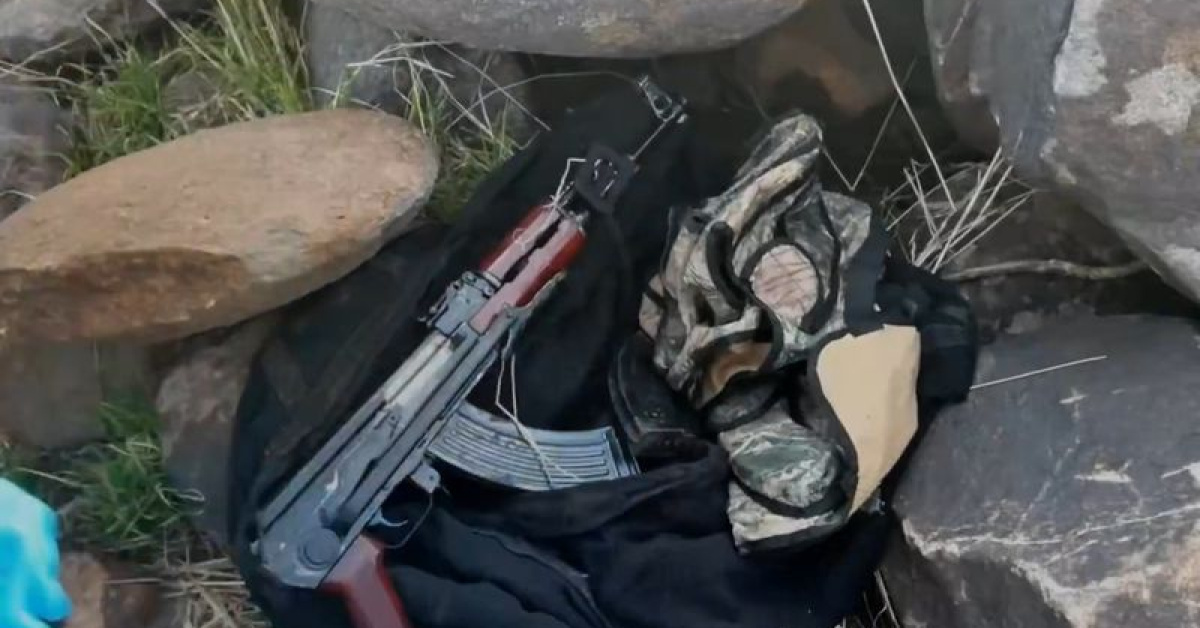 Volkanik taşlardan cephanelik çıktı! 8 gözaltı