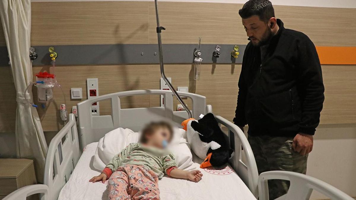 Yalova’da komşu dehşeti! Baba ve kucağındaki bebeği darbedildi