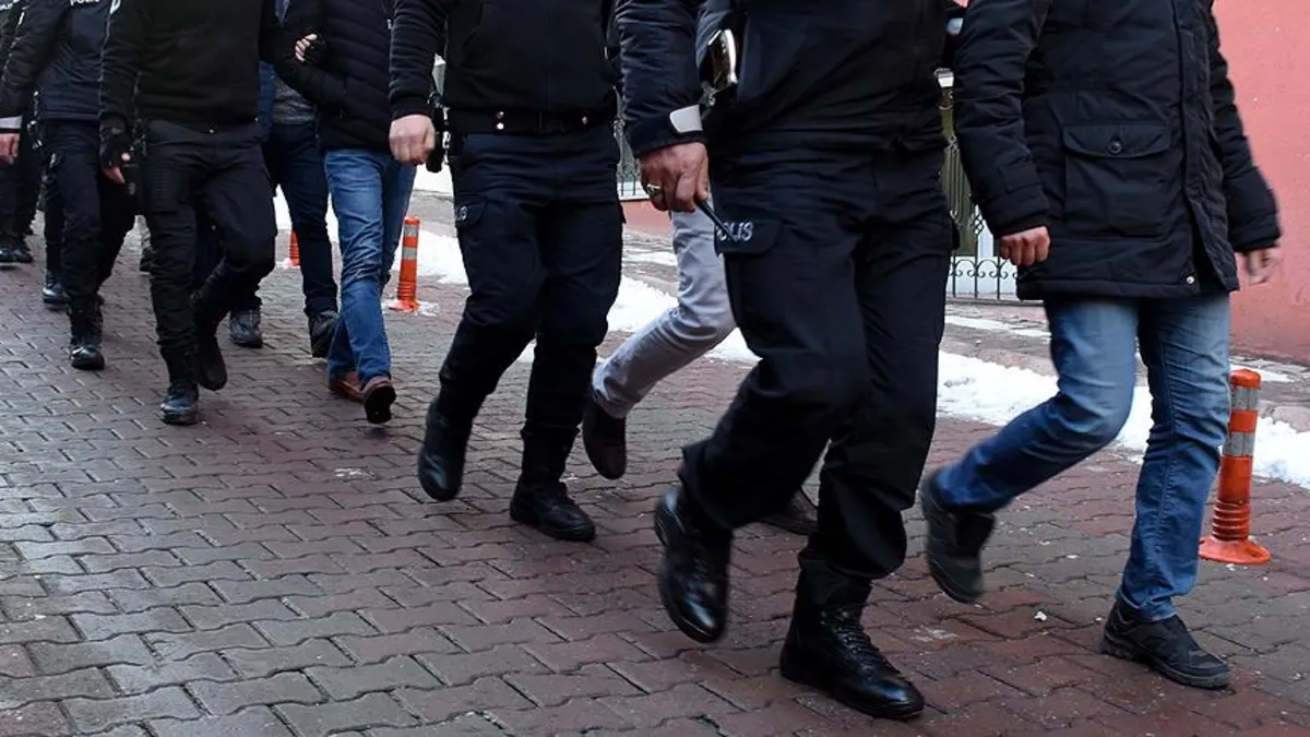 Ankara’da FETÖ operasyonu: 9 şüpheli hakkında gözaltı kararı