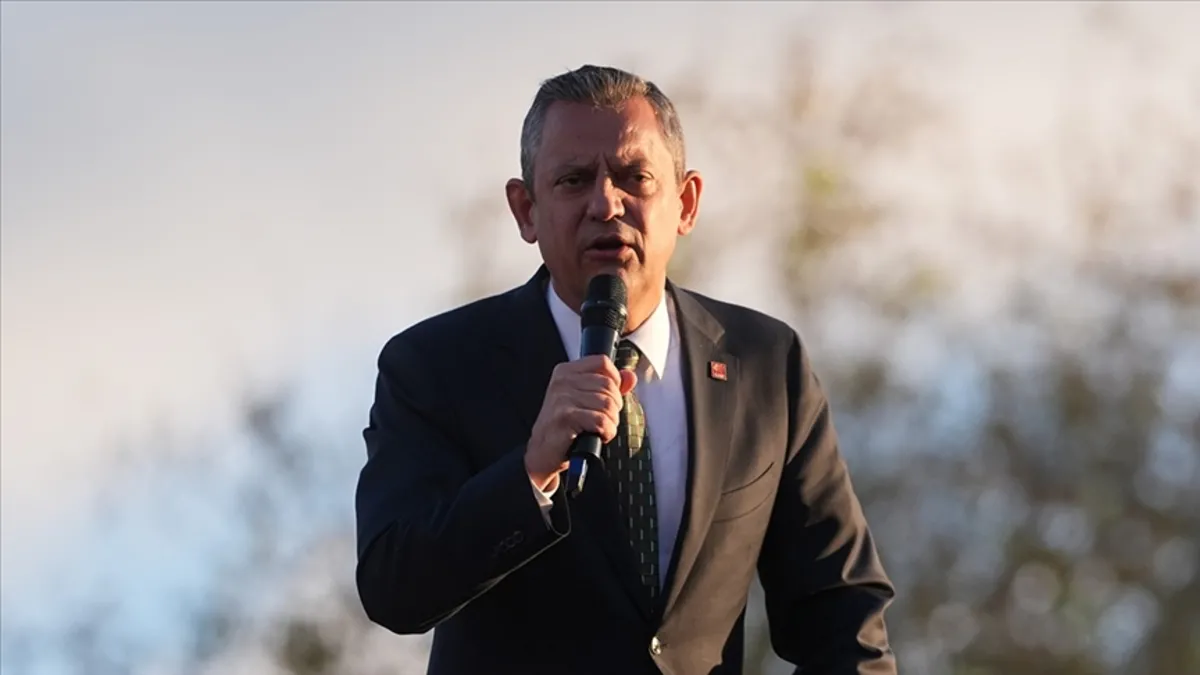 Bakan Gürlek’ten CHP’li Özel’e suç duyurusu ve tazminat davası