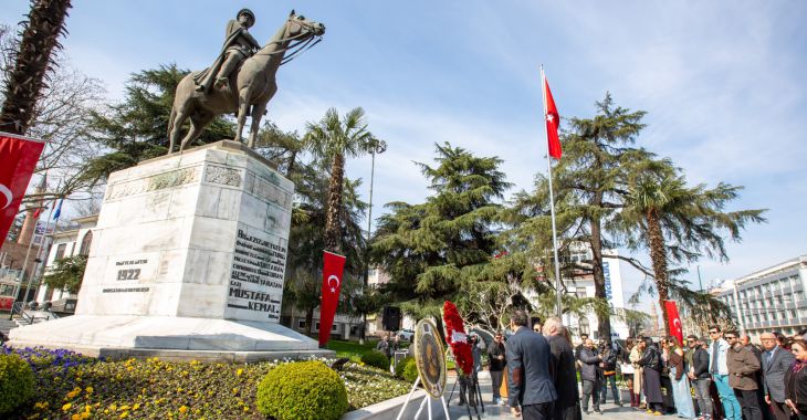 Bursa’da ‘Dünya Tiyatro Günü’ Kutlaması