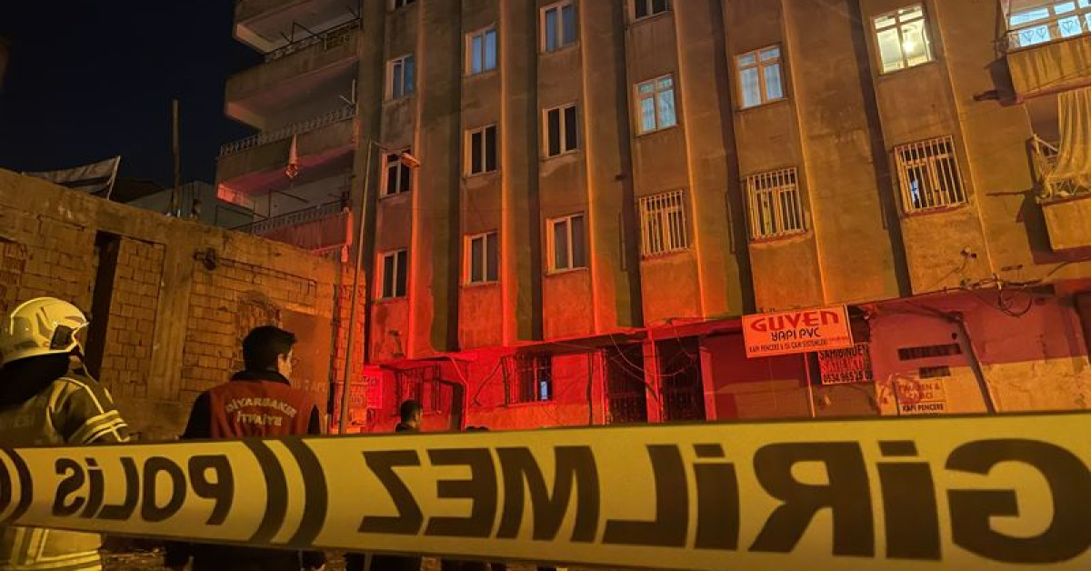 8 katlı bina tedbiren boşaltıldı