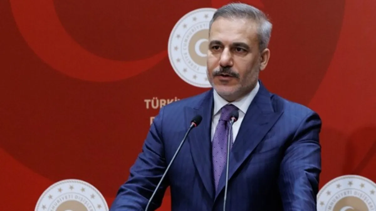 Bakan Fidan’dan “savaş” diplomasisi! Arakçi ile görüştü