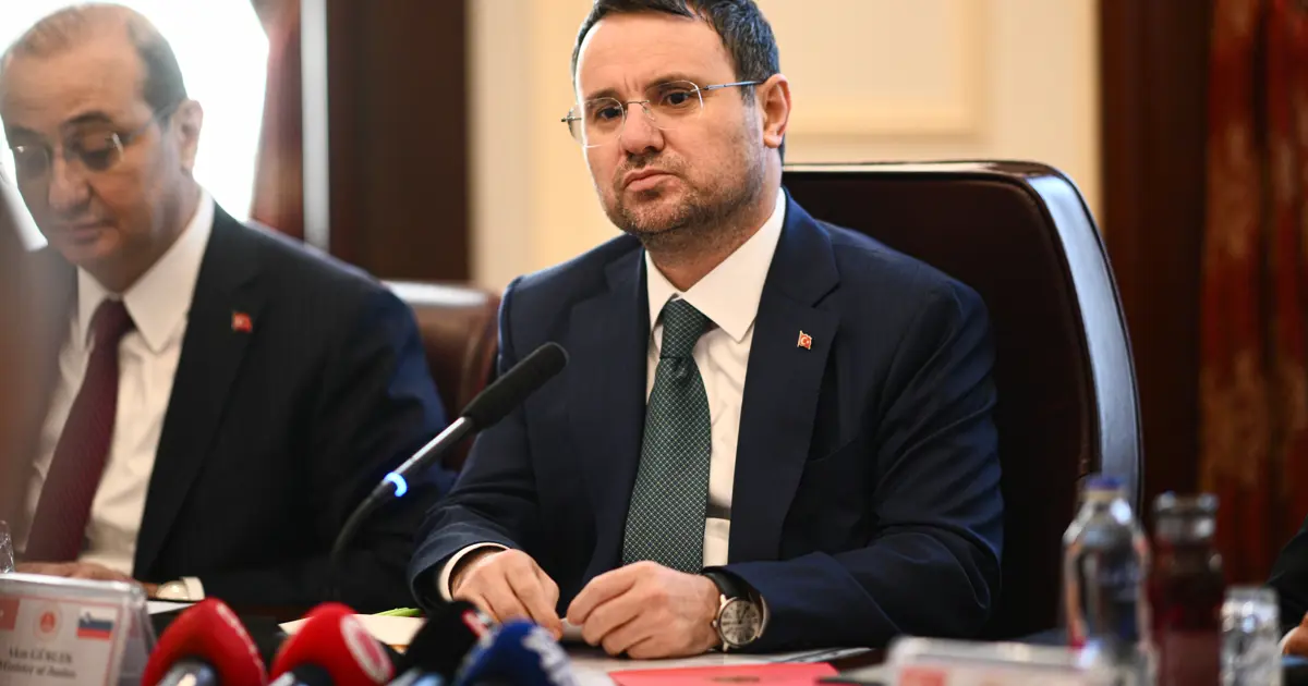 Bakan Gürlek’in mal varlığı. Bir tapu memuru gözaltında