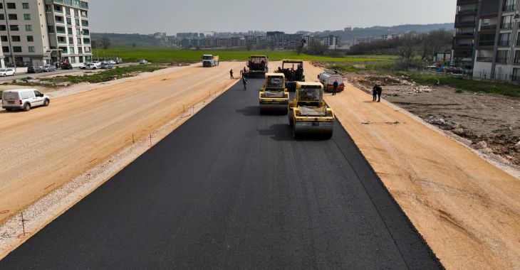 Büyükşehir’le yeni yerleşimlere modern yollar