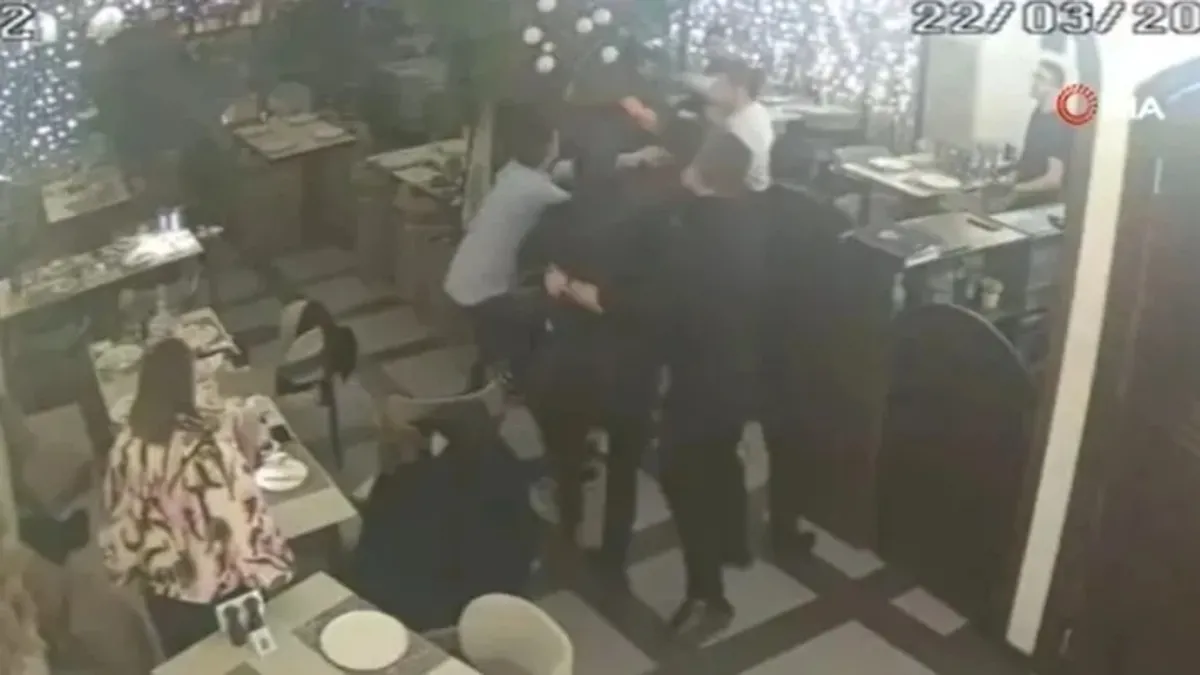 CHP’li Tuncer’e restoran saldırısının perde arkası! Genç kadına skandal teklif kavgayı çıkardı