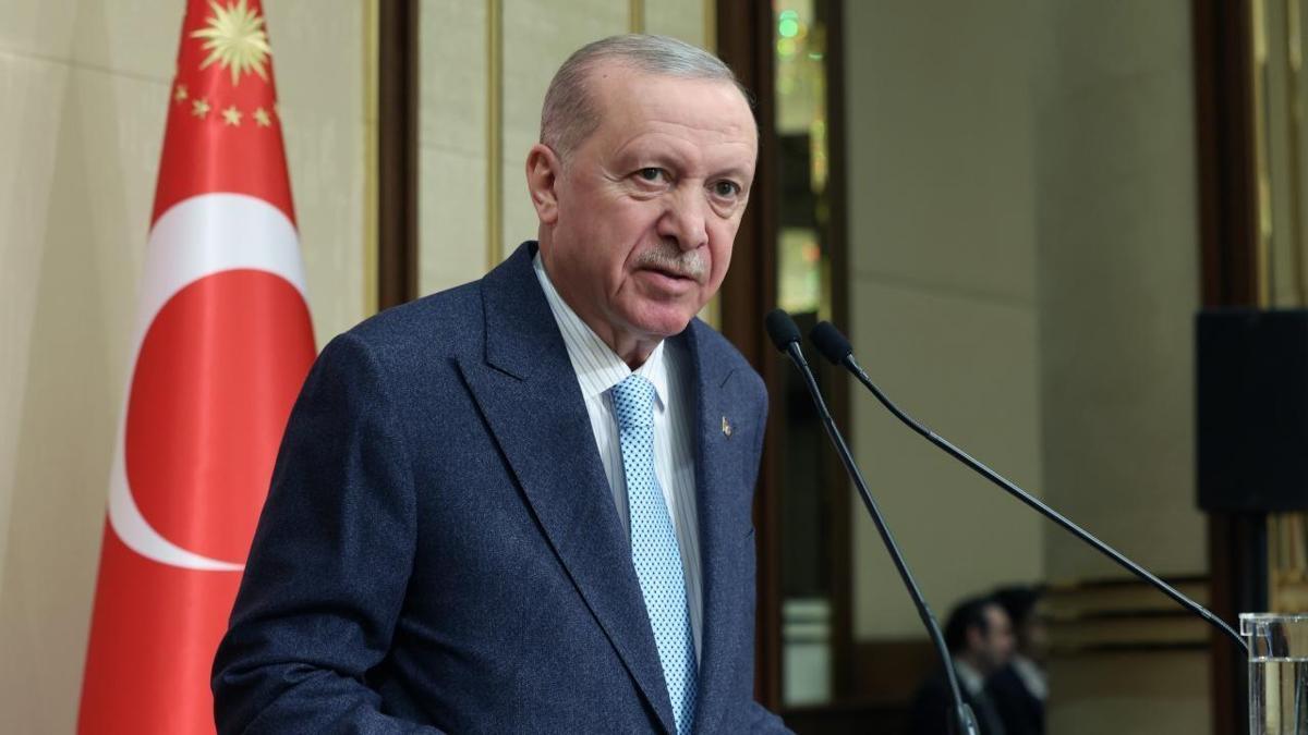 Cumhurbaşkanı Erdoğan, Mehmetçik ile bayramlaştı