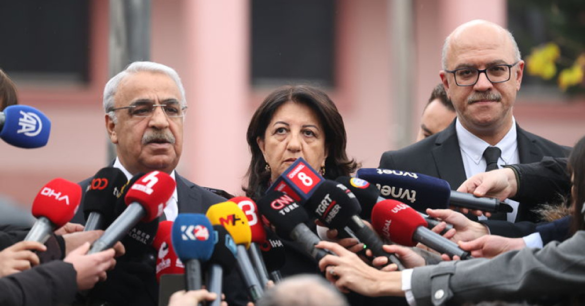 DEM Parti iki bakanlığı ziyaret etti
