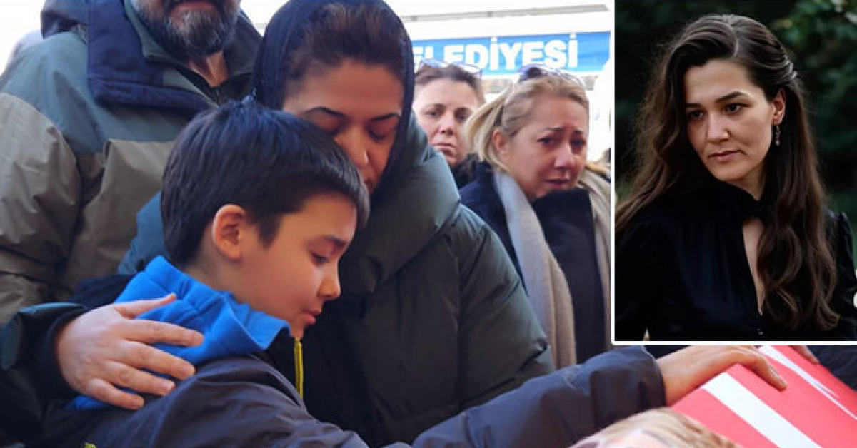 Güle güle öğretmenim… Anneye son sarılış!