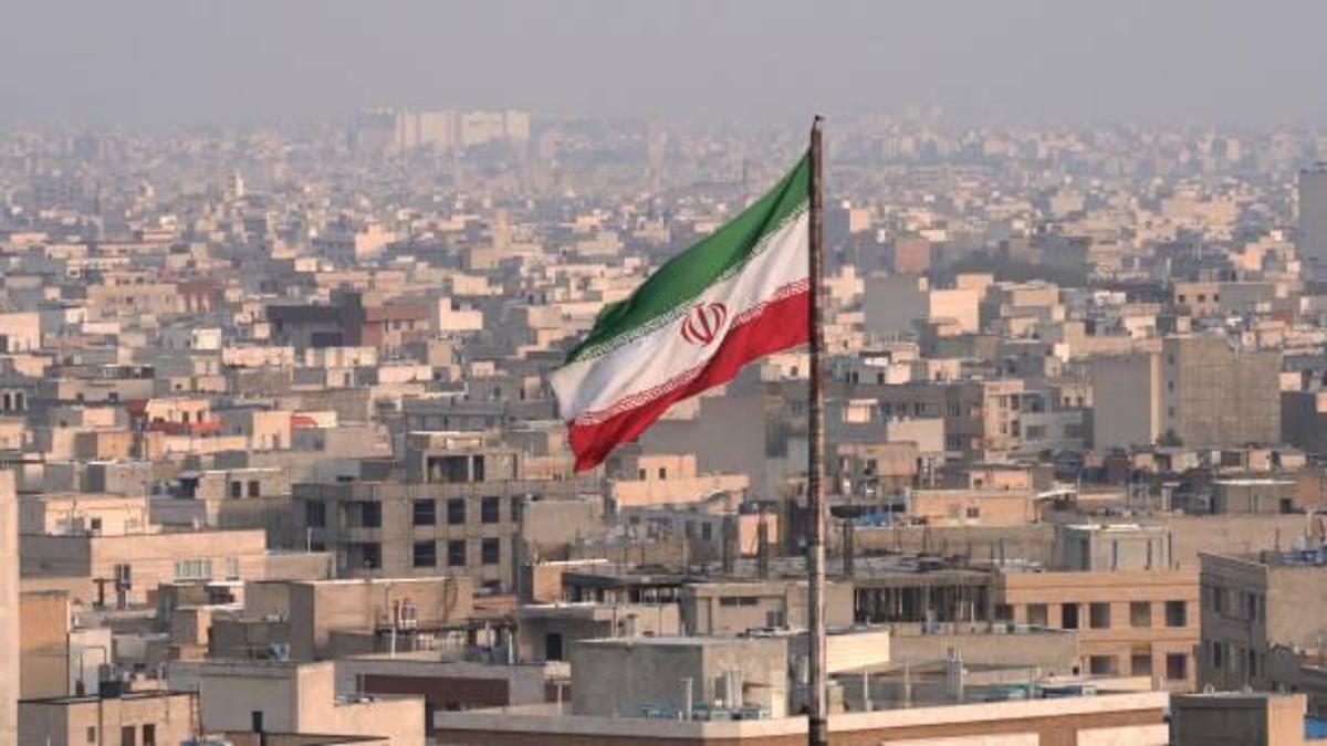 İran Kızılayı: Saldırılarda hayatını kaybedenlerin sayısı 1332’ye yükseldi