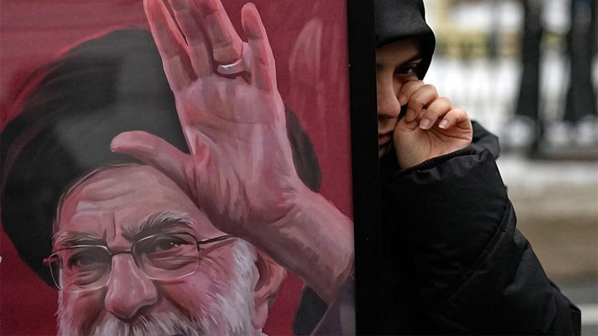 İran’da yeni lider gündemi: Geçici konsey toplandı, Mücteba Hamaney iddiaları sürüyor