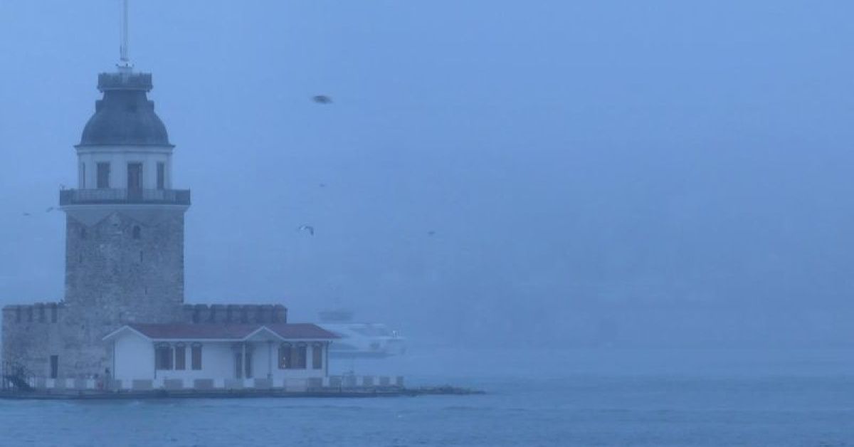 İstanbul güne sisle başladı