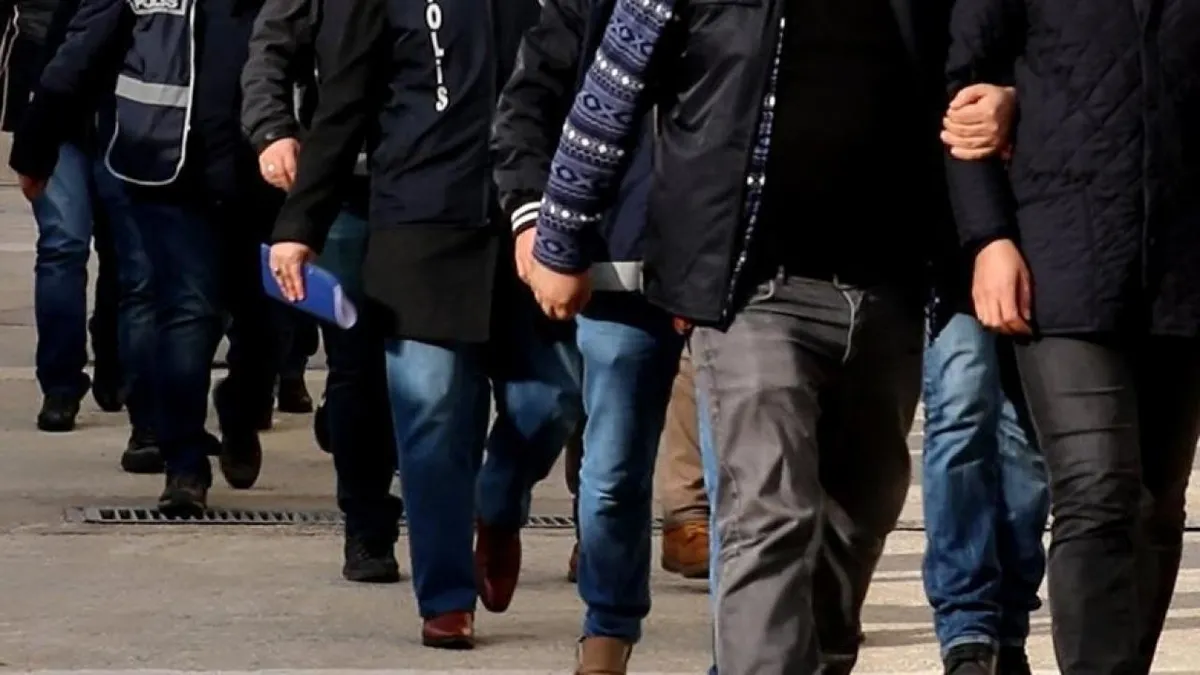 İstanbul merkezli terör örgütü DEAŞ operasyonunda 9 zanlı yakalandı