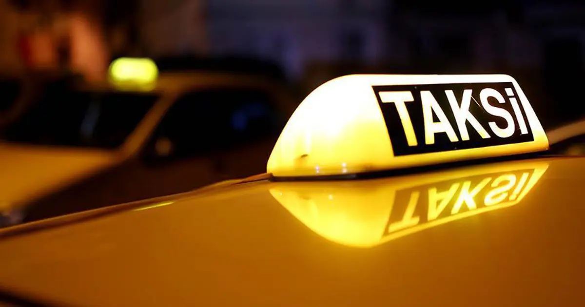 İzmir’de taksi ücretlerine zam. İndi bindi ücreti 180 lira oldu
