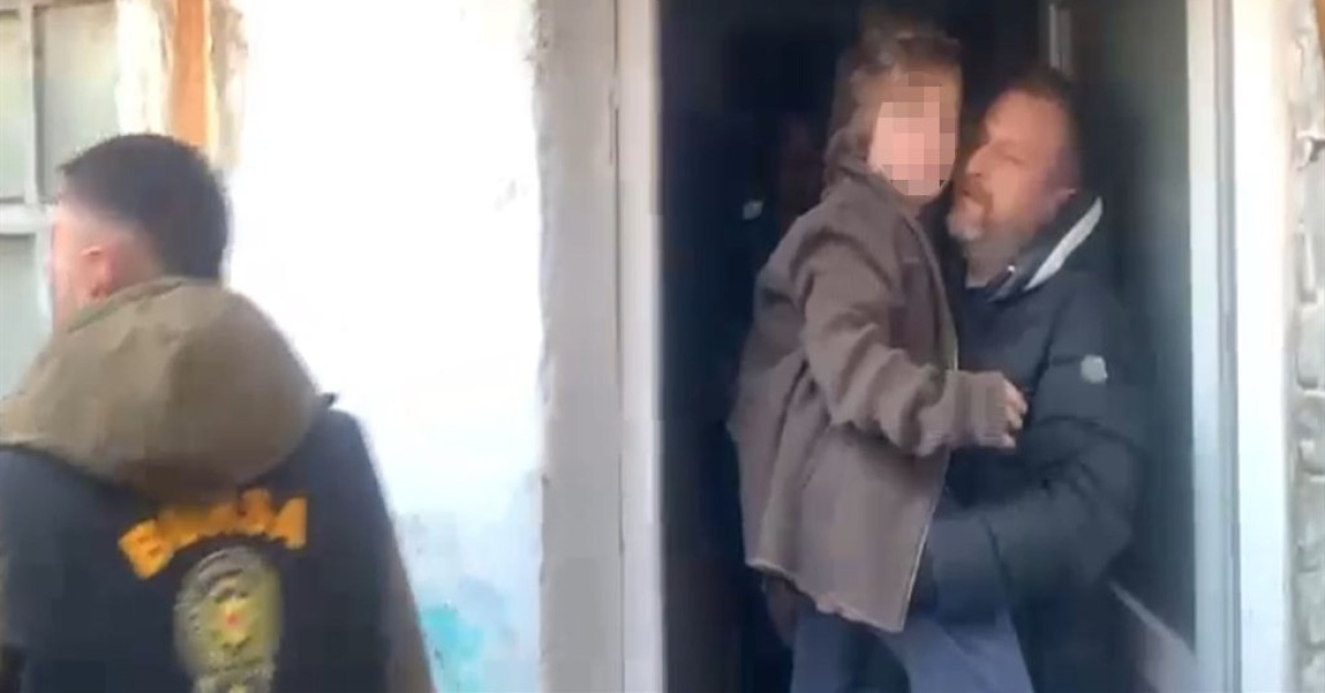 Nazar, 7 yıllık esaretten sonra annesiyle tanıştı!
