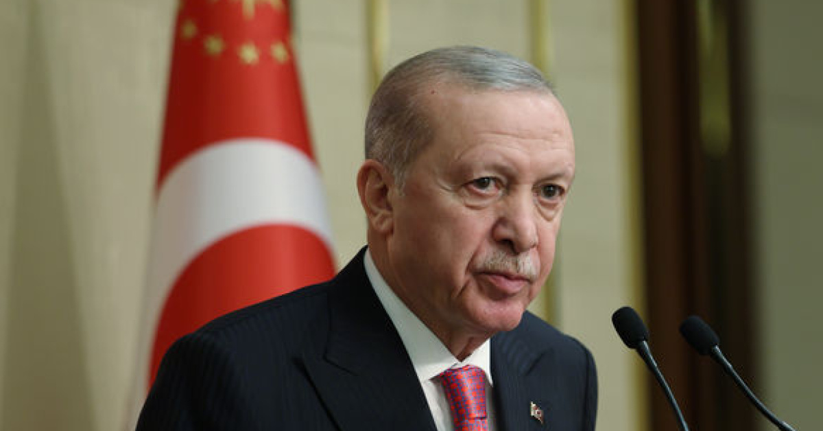 Öldürülen öğretmene taziye