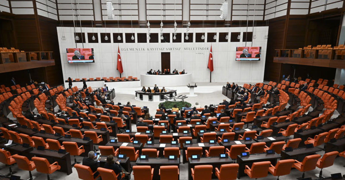 Siyasilerden Kadınlar Günü mesajları