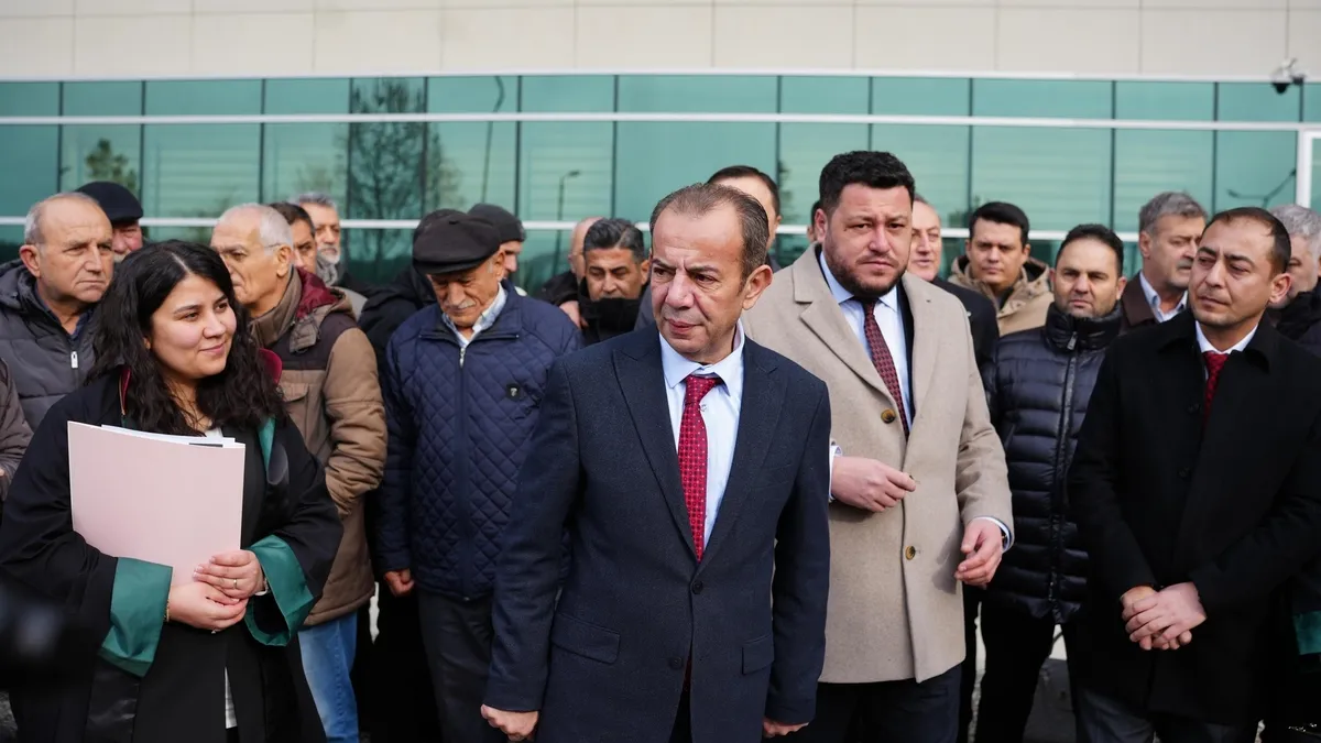 Tanju Özcan’ın “burs” savunması çöktü! 116 milyonluk bağışın sadece onda biri öğrenciye gitti!