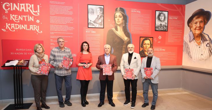 ‘Çınarlı Kentin Kadınları’nın dünyasına yolculuk