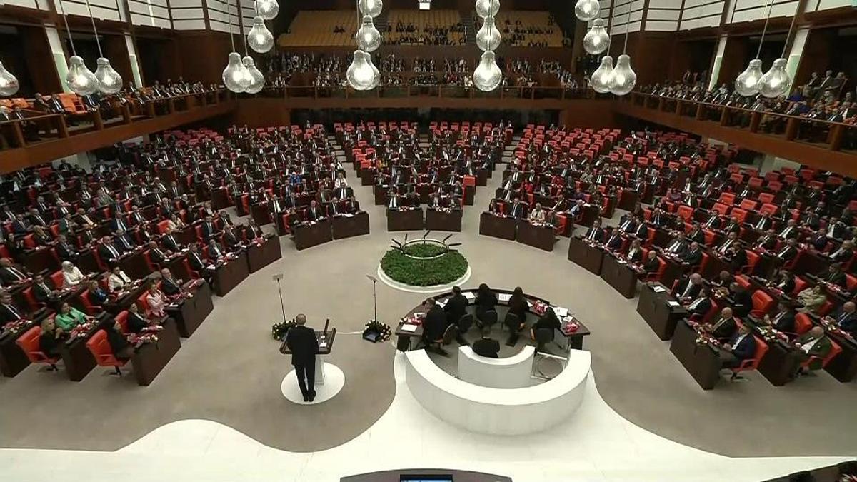Meclis’te yoklama talebine yeniz düzen