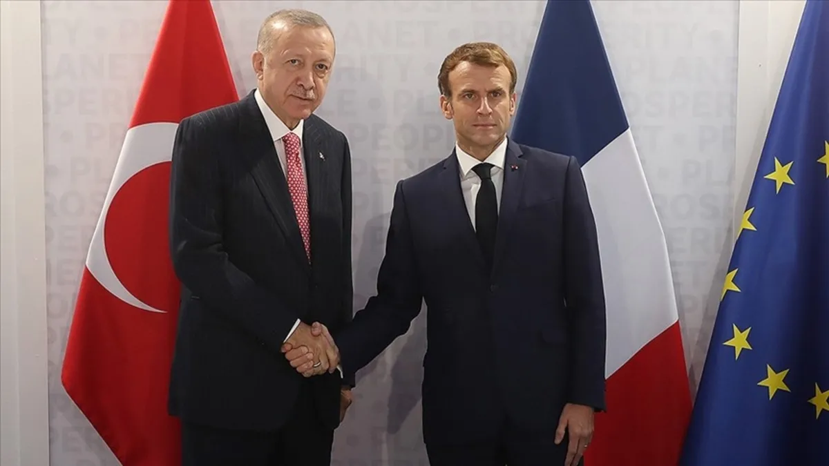 Başkan Erdoğan Fransa Cumhurbaşkanı Macron ile görüştü