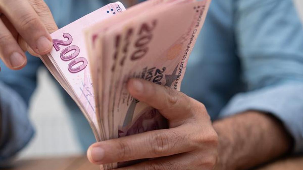 KADEMELİ EMEKLİLİK ŞARTLARI 2026 : Kademeli Emeklilik Meclis’ten Geçti Mi? Kimler Erken Emekli (EYT) Olabilir?