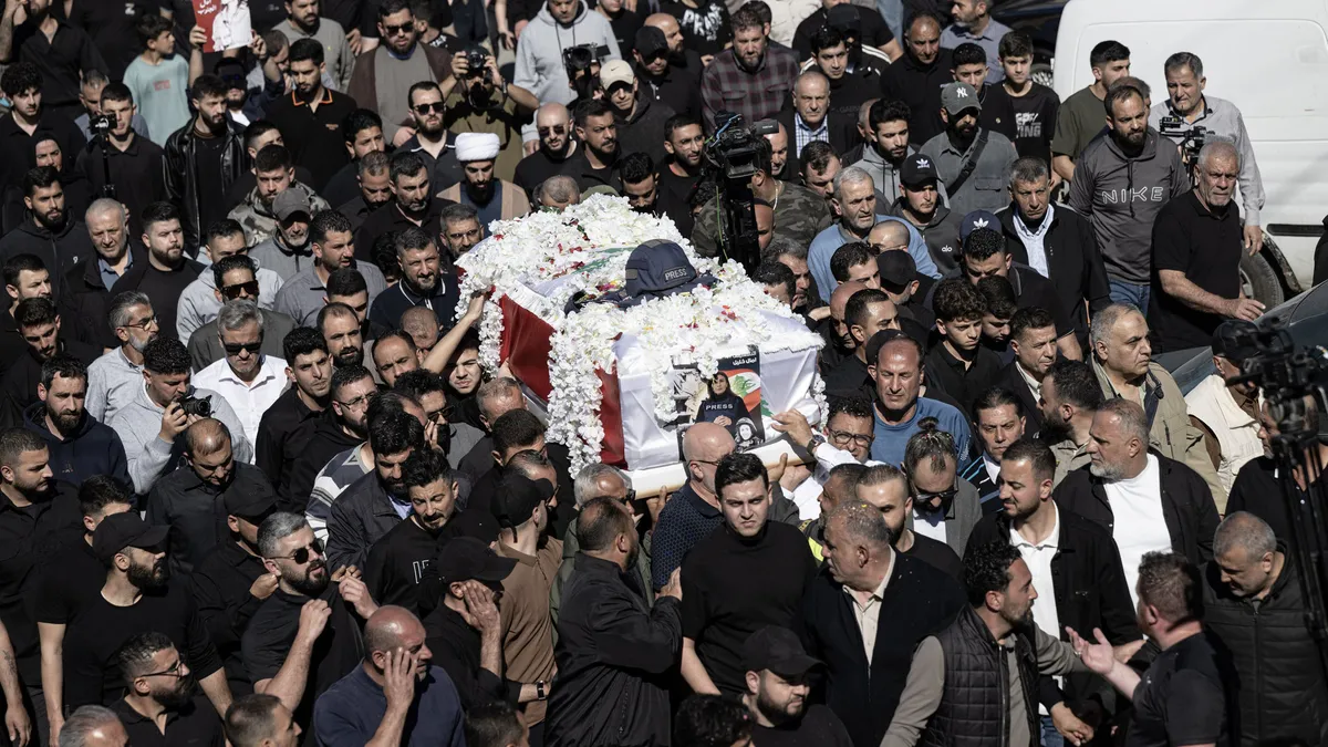 Katil İsrail ateşkes dinlemiyor! Lübnan’da kanlı gece: Hava saldırılarında 6 kişi hayatını kaybetti