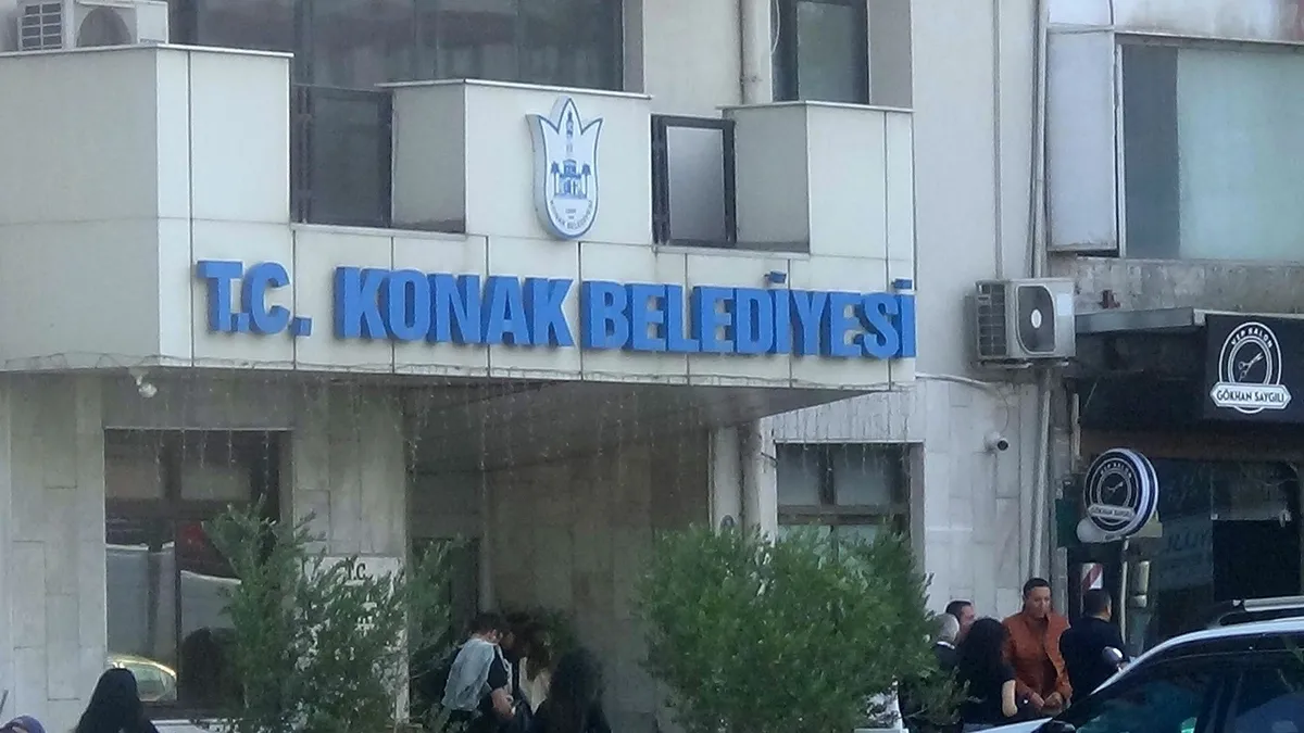 Konak Belediye Başkanı hakkında şok iddia: Meclis üyelerine gözdağı için tetikçi mi tutuldu?