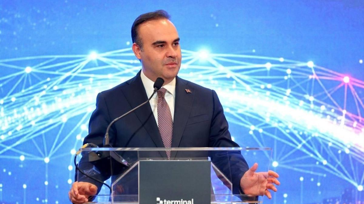 Bakan Kacır, Türkiye’nin teknoloji yolculuğunu anlattı: “2030 hedefimiz 100 bin teknoloji girişimi”