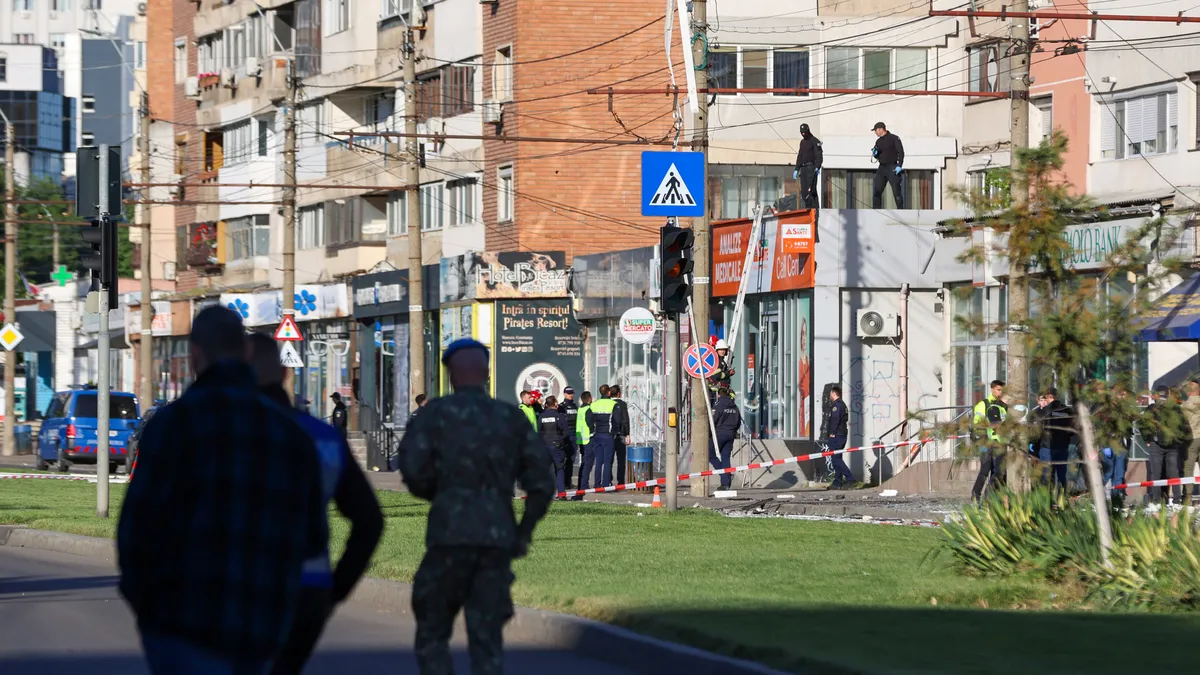 Rusya NATO üyesi Romanya’da apartmanı vurdu