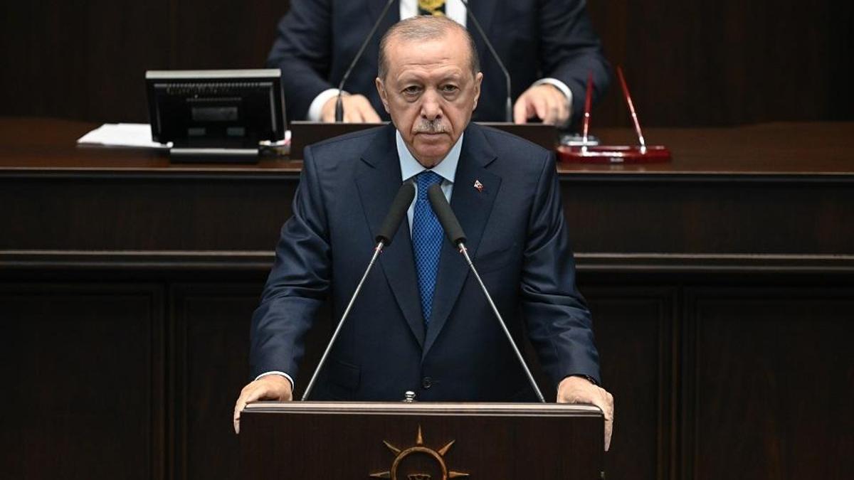AK Parti kampa giriyor: İç ve dış politikadaki başlıklar değerlendirilecek